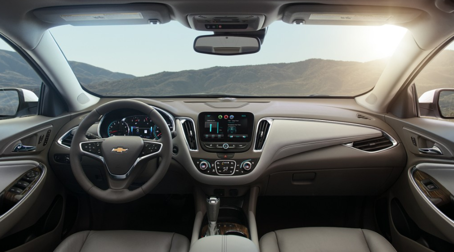 2020 Chevrolet Malibu SS Interior