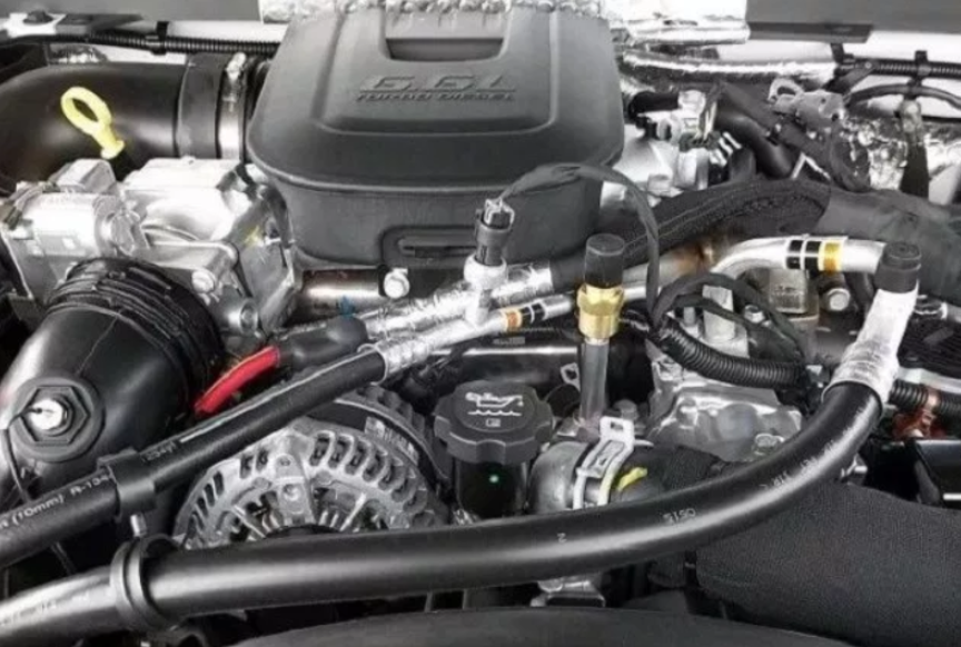 2020 Chevrolet Silverado 3500HD Engine