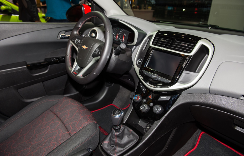 2020 Chevrolet Sonic Hatchback Interior