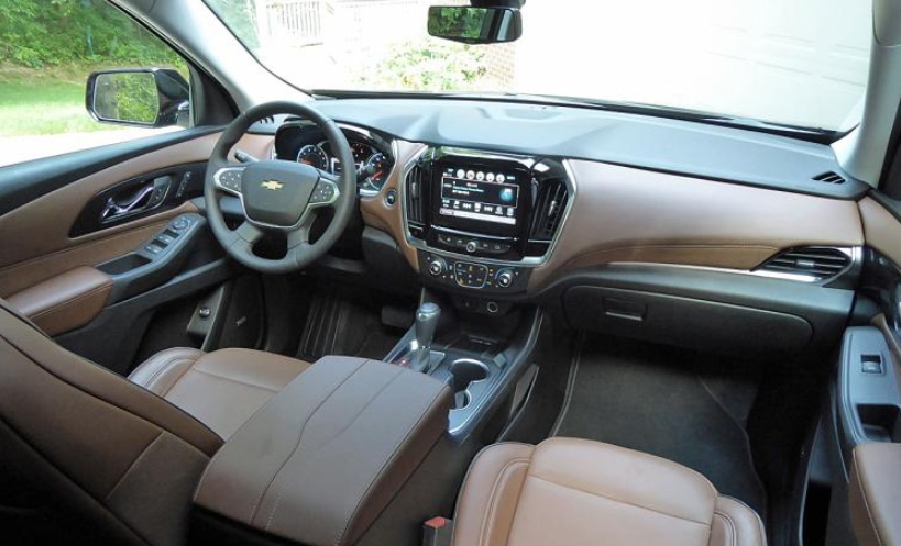 2020 chevy traverse redline interior