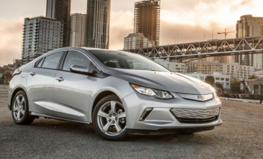 chevy volt range and price