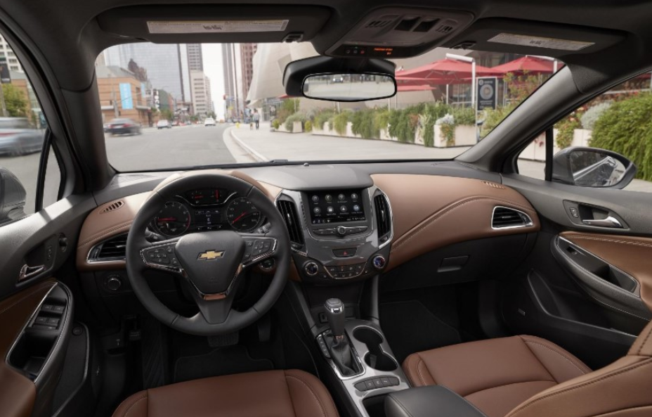 2020 Chevy Cruze Sedan Interior