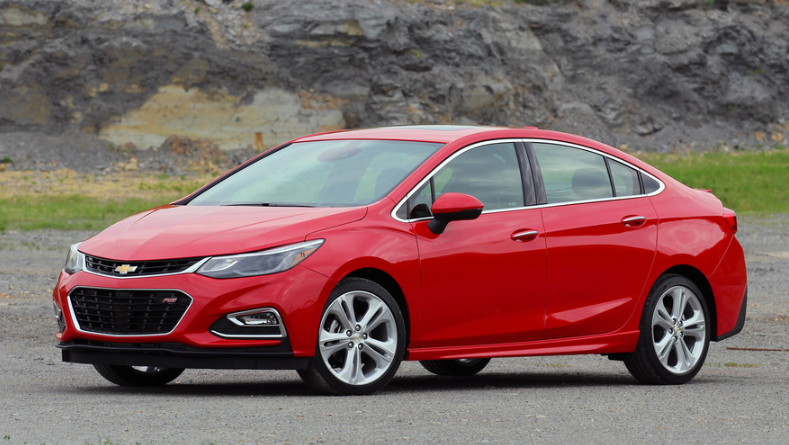 2020 Chevrolet Cruze LT Hatchback Colors, Redesign, Engine, Price and Release Date