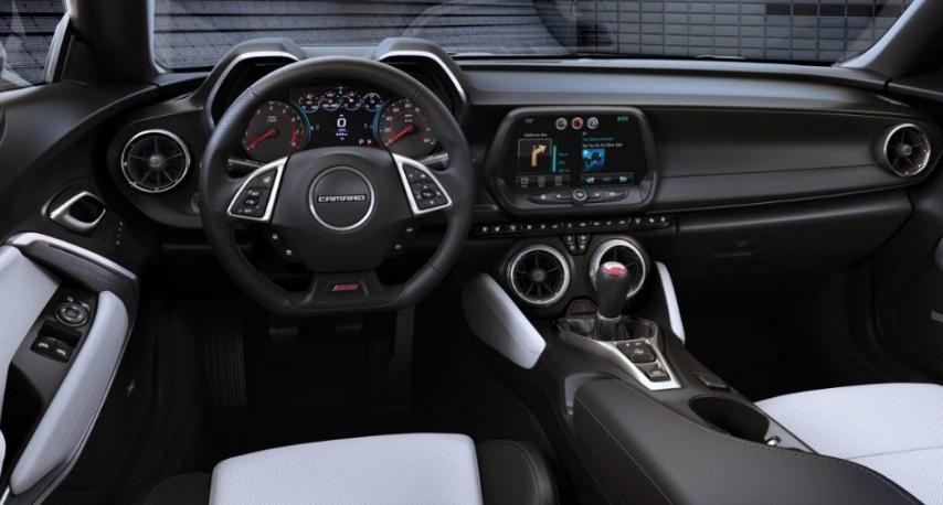 2020 Chevrolet Camaro 1SS Interior