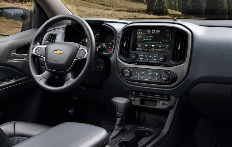 2020 Chevrolet Colorado Extended Cab 4x4 Interior