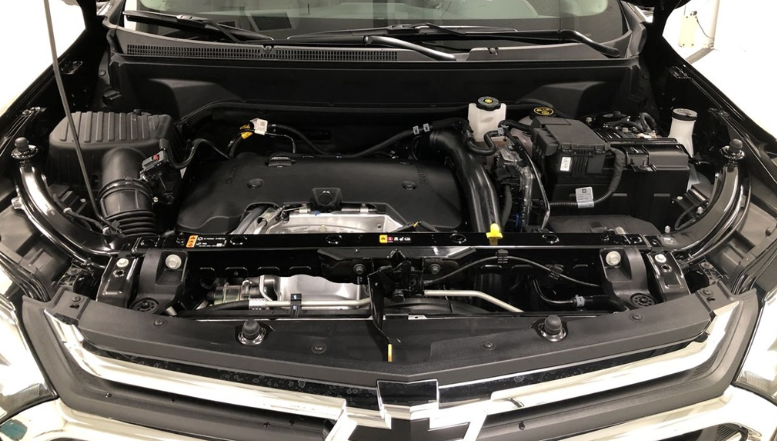 2020 Chevrolet Equinox LT AWD Engine