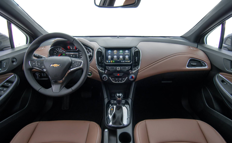 2020 Chevy Cruze LTZ Interior