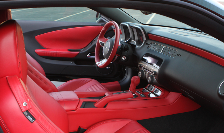 2020 Chevy Camaro V6 Interior