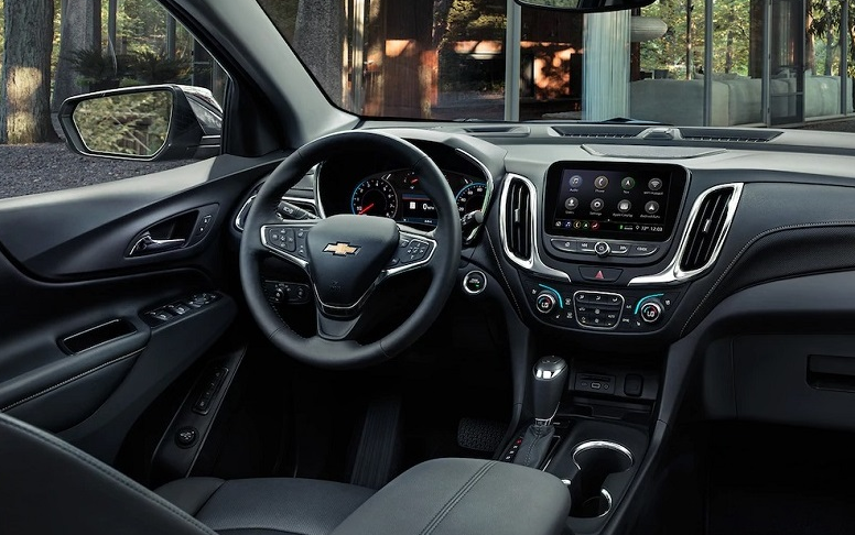 2021 Chevrolet Equinox AWD LS Interior