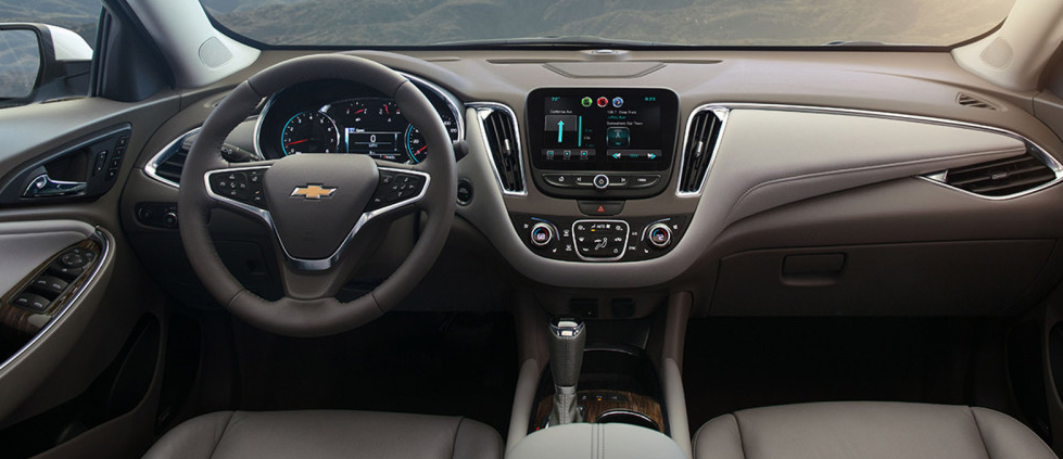 2023 Chevy Malibu SS Interior