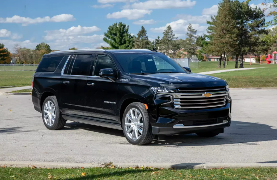 2023 Chevy Suburban Z71