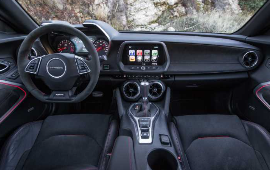 2023 Chevy Camaro Interior