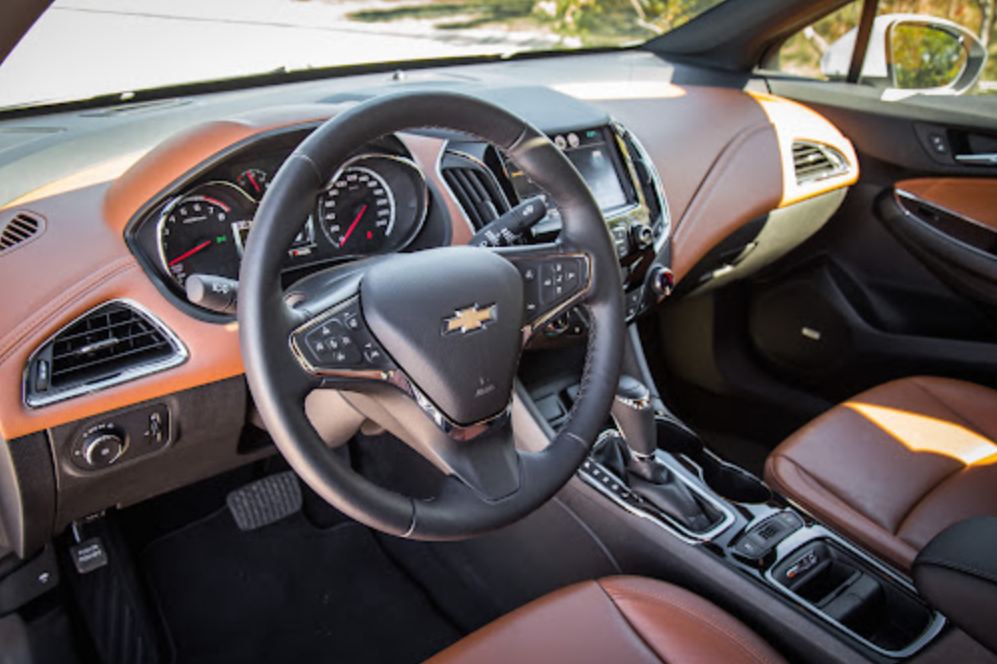 2023 Chevy Cruze Premier Interior