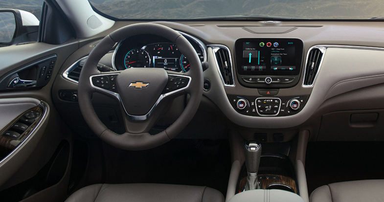 2023 Chevy Malibu Premier Interior