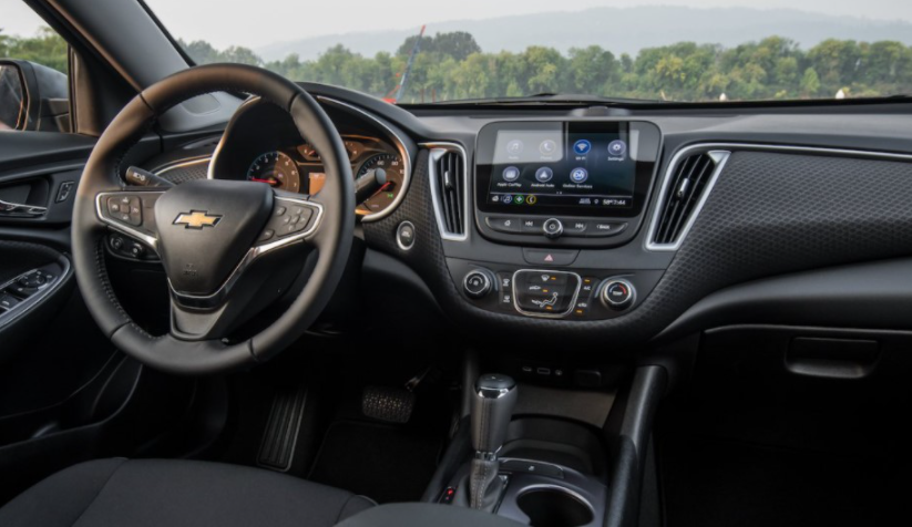 2022 Chevy Malibu Redline Edition Interior