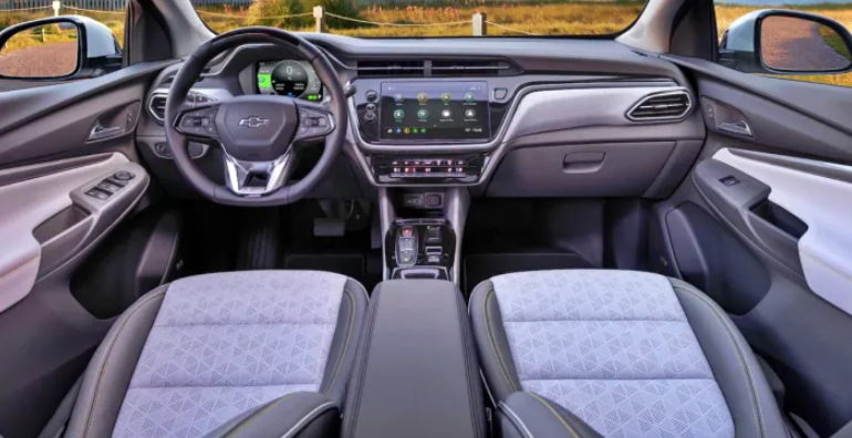 2023 Chevy Bolt 2LT Interior