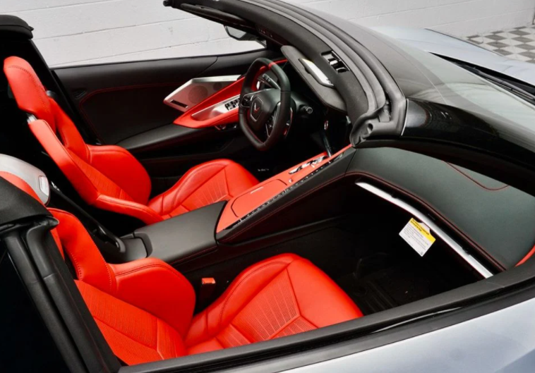 2022 Chevrolet Corvette LT2 Interior