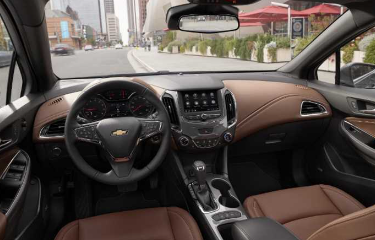 2022 Chevy Cruze SS Interior