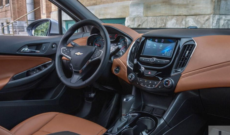 2022 Chevy Cruze SS Interior