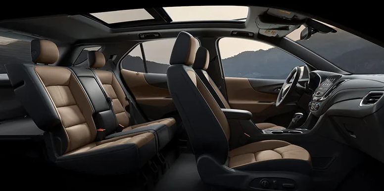 2022 Chevy Equinox Sport Interior