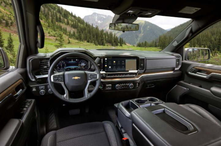 2022 Chevy Silverado LT Trail Boss Interior