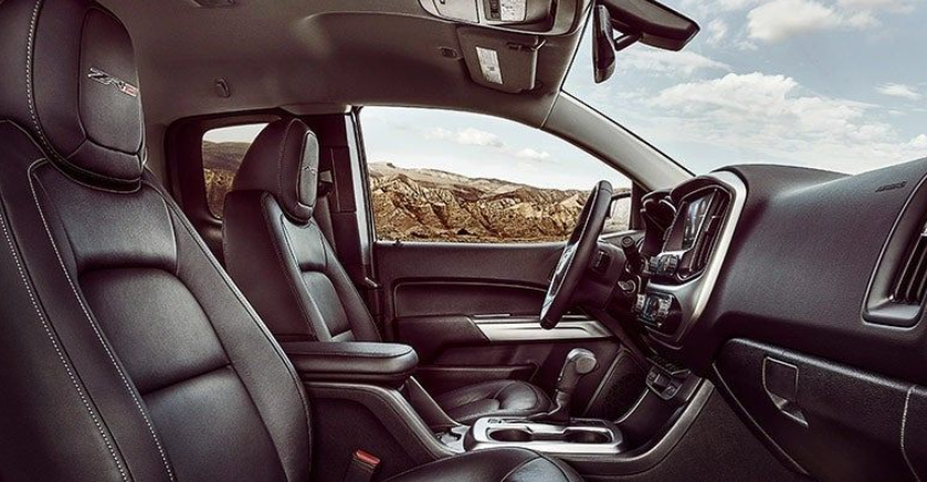 2022 Chevy Colorado Off Road Interior