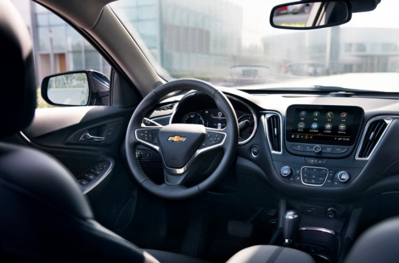 2023 Chevrolet Malibu Hybrid Interior