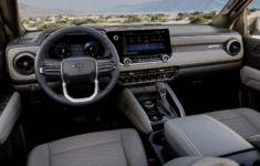2026 Chevy Colorado Interior