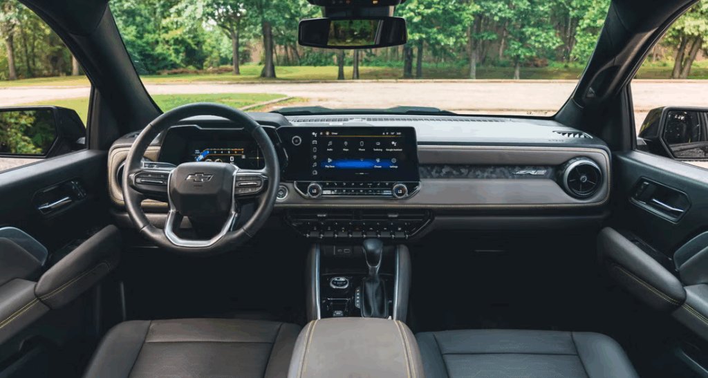 2026 Chevy Colorado Interior