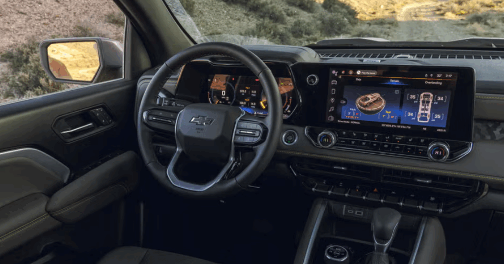 2026 Chevy Colorado Interior