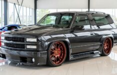 2026 Chevy Tahoe Retro