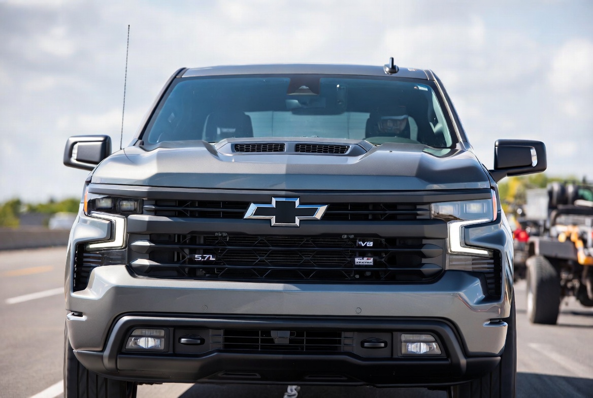 2027 Chevy 5.7 Engine Specs Rumors & Details