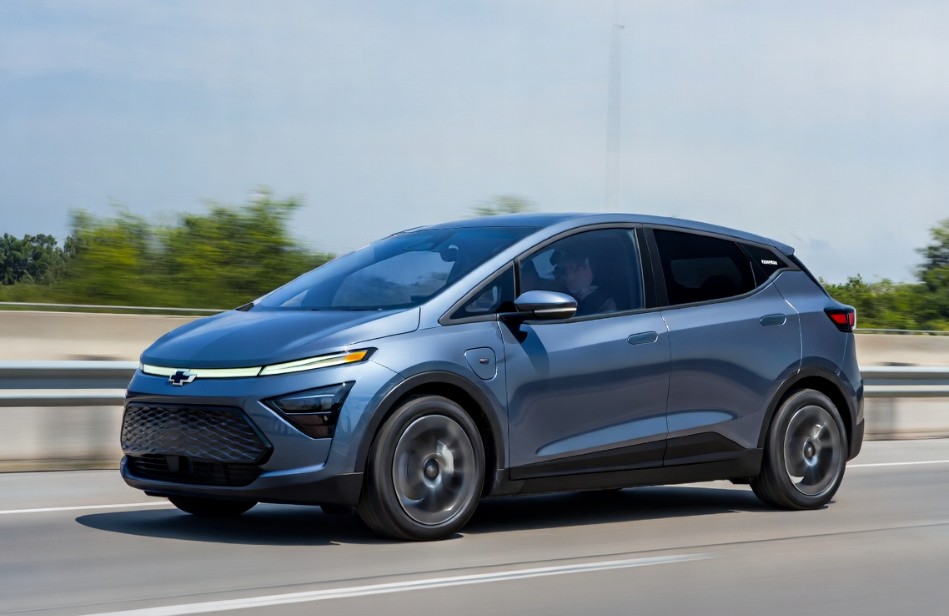 2027 Chevy Bolt EV Testing Design Clues & News
