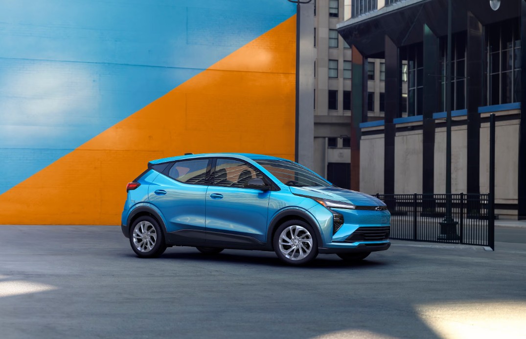 2027 Chevy Bolt Super Cruise Availability, Features & Price