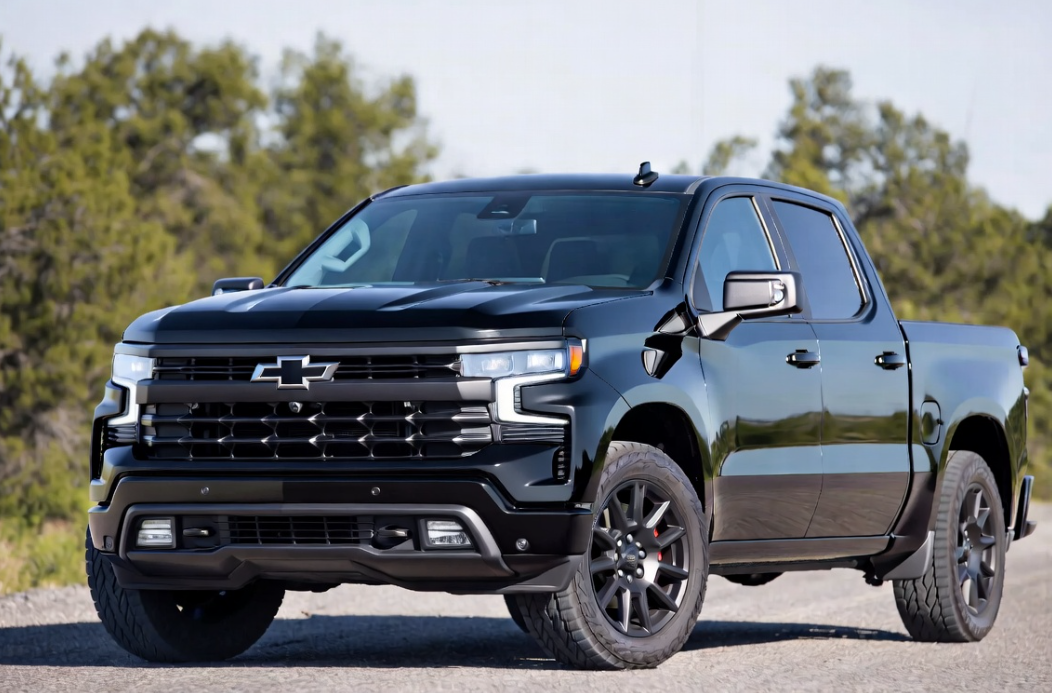 2027 Chevy Silverado Spied Exterior & Interior Clues