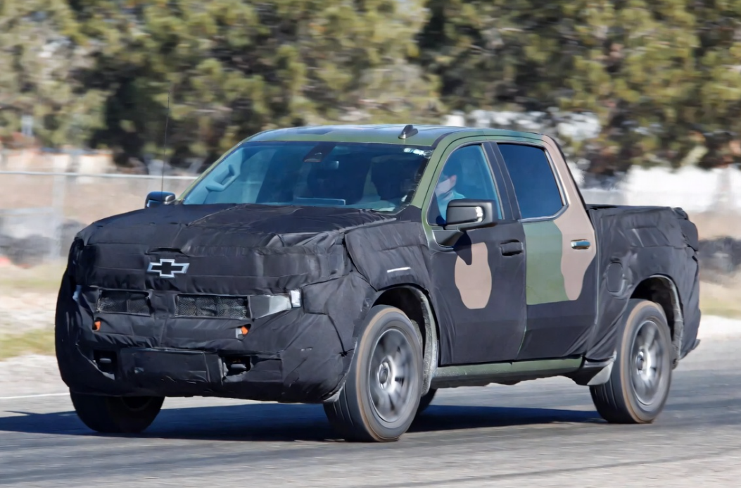 2027 Chevy Silverado Spy Photos Design Clues & Updates